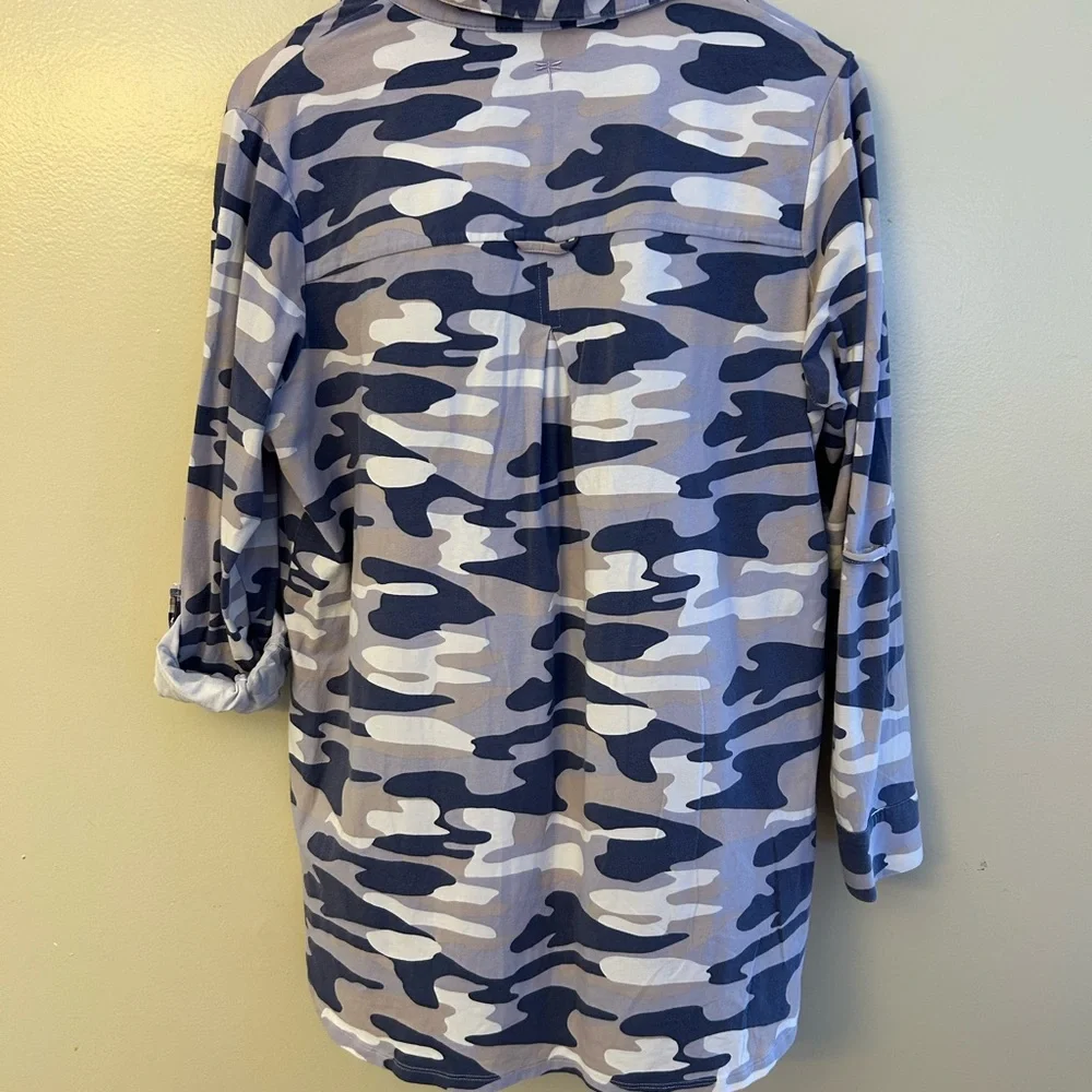 Tyler Boe White and Blue Button Down Shirt - Picture 6 of 6